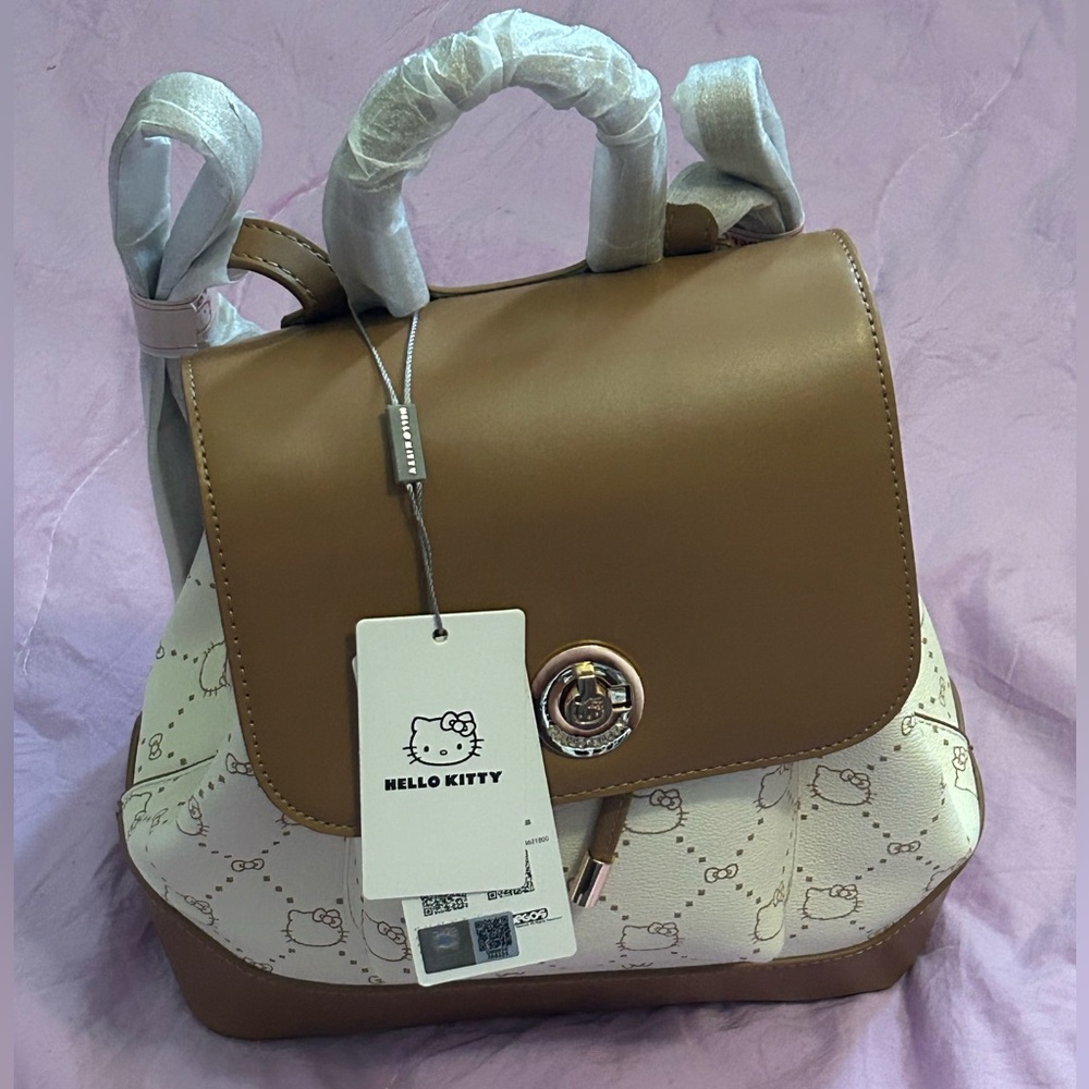 Hello Kitty Leather Backpack - Picture 6 of 7